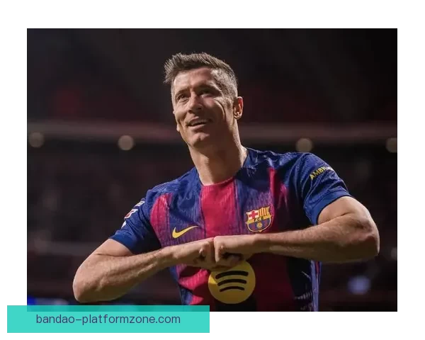 穆里奇神奇表现助力巴萨夺西甲冠军逆袭皇马荣耀时刻